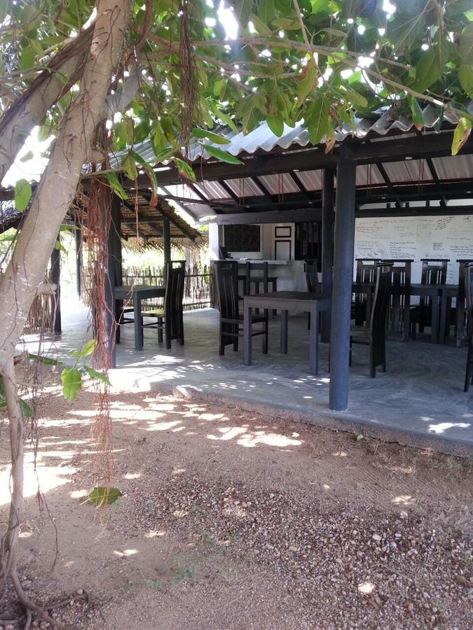 Villa Nilaveli Cabana Exterior photo