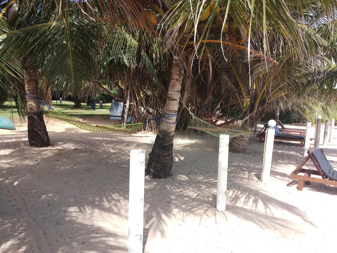 Villa Nilaveli Cabana Exterior photo